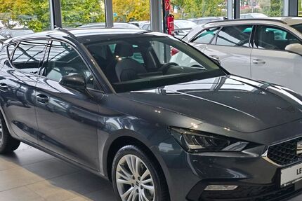 Seat Leon 12.300 km 29.990 &euro; Hamm 59075