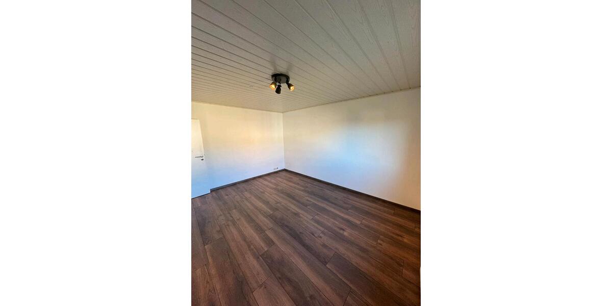 Etagenwohnung Ennigerloh - 1 Zimmer, 83 m&sup2;, 162.000&euro; | Angebot:24840871
