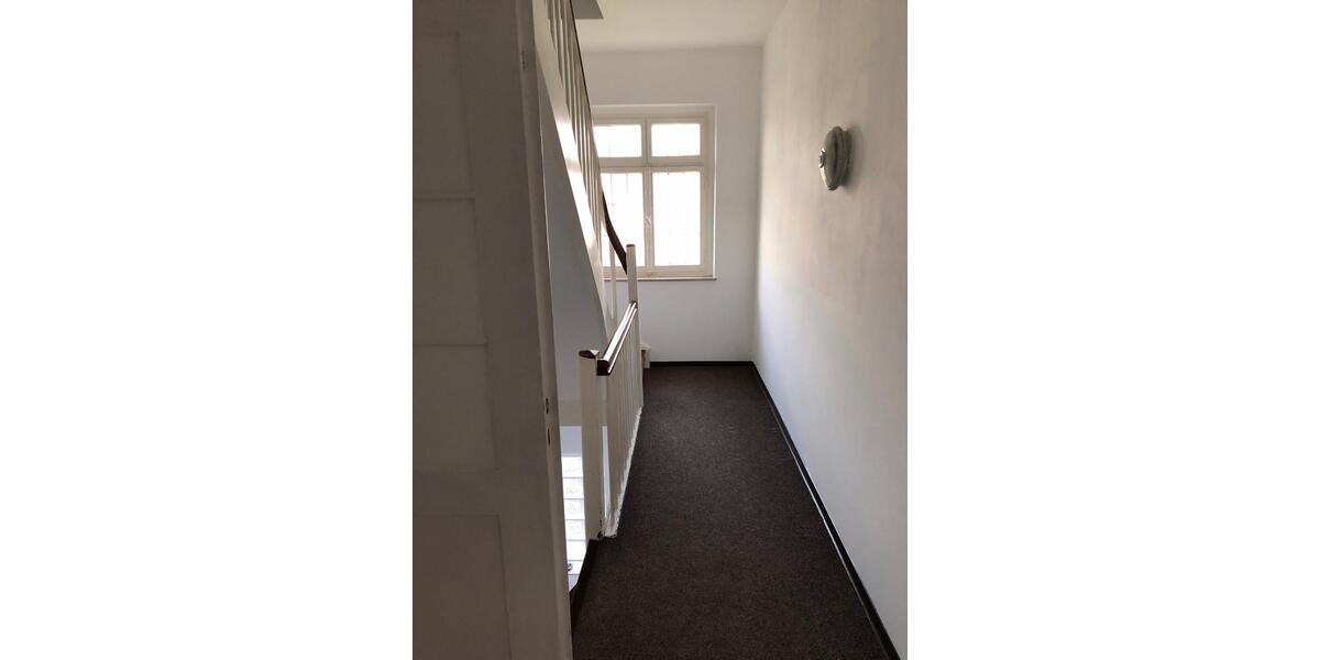 4 Zi. Eigentumswohnung mit Ausbaupotenzial 4 zimmer