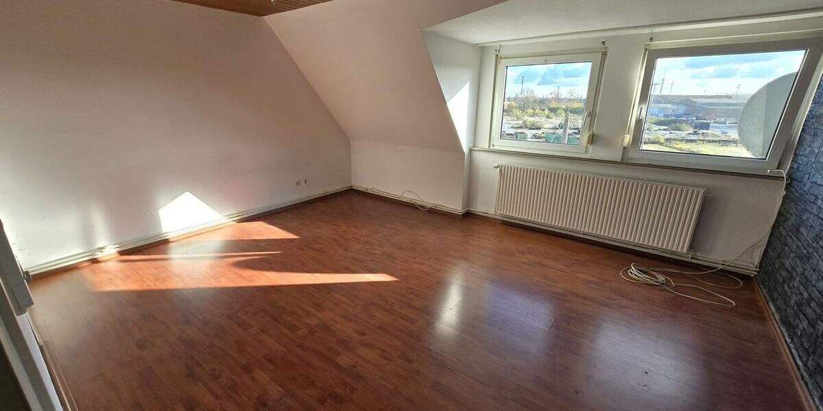 Solides Mehrfamilienhaus mit 6 WE & 2 Gewerbeeinheiten in Hamm-Mitte 1 zimmer