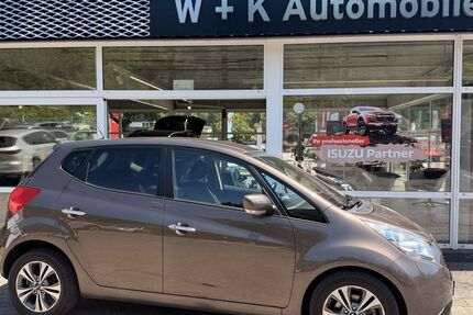 Kia Venga 96.000 km 9.990 &euro; Kamen 59174