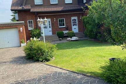 Haus Kamen - 3 Zimmer, 94 m&sup2;, 1.030&euro; | Angebot:27081656