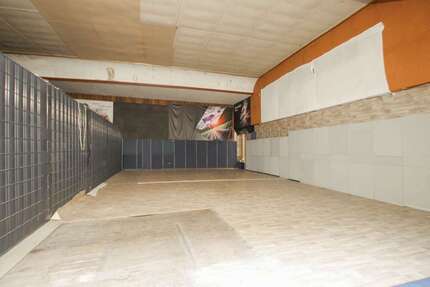 Halle in Erkrath 490 € 120 m²