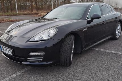 Porsche Panamera 217.000 km 21.700 € Arnsberg 59823