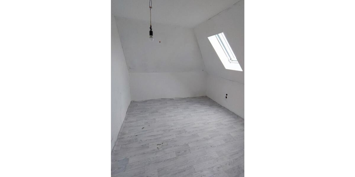 Doppelhaushälfte Beckum - 6 Zimmer, 120 m&sup2;, 175.000&euro; | Angebot:26533298