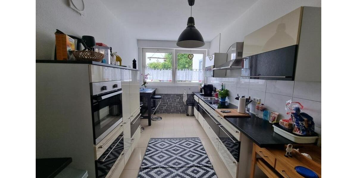 Familienfreundliches, geräumiges 4-Zimmer-Einfamilienhaus mit moderner Ausstattung in ruhiger Lage 4 zimmer