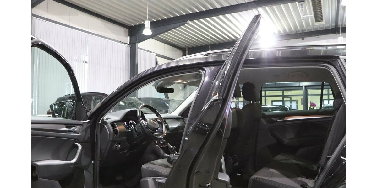 Skoda Kodiaq 2.0 TDI DSG BUSINESS AMBITION / NAVI+ 140.000 km 21.331 &euro; Hamm 59077