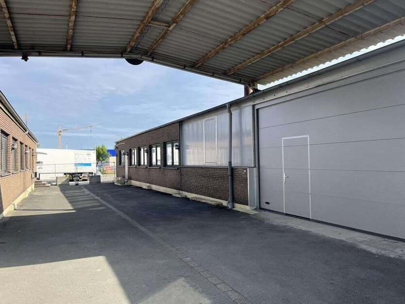 Halle in Dortmund 1.850 €