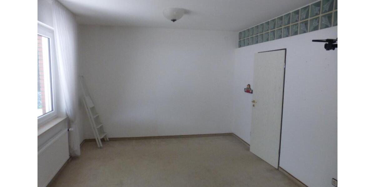 Bungalow in Hamm, freistehend in top Lage zimmer