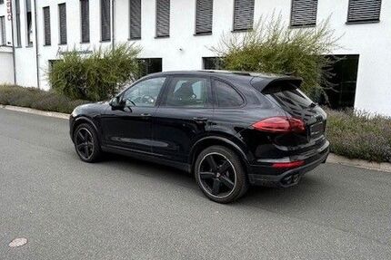 Porsche Cayenne 129.900 km 37.500 &euro; Soest 59494