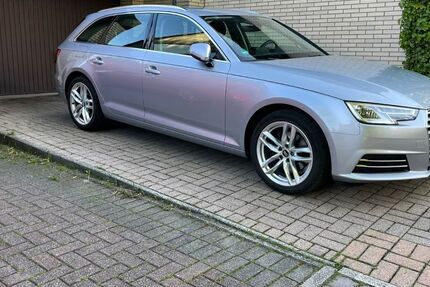 Audi A4 120.459 km 18.000 &euro; Kamen 59174