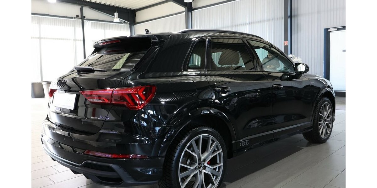 Audi Q3 40 TDI QUATTRO S-LINE SPORT BLACK MATRIX-LED 172.000 km 24.500 &euro; Hamm 59077