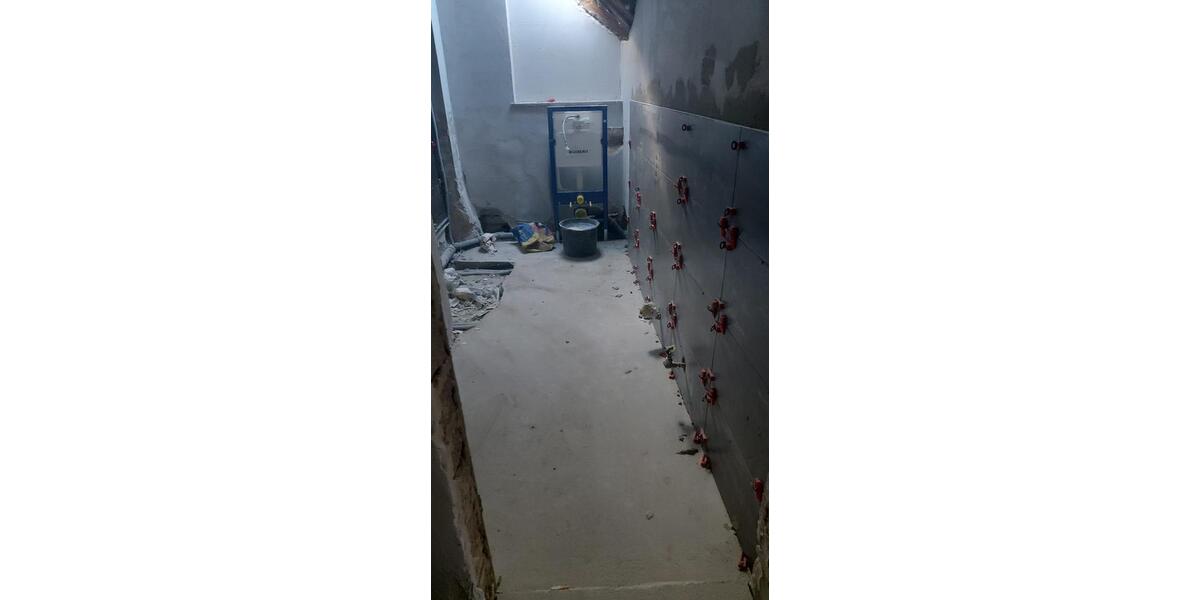 Dachgeschoßwohnung Beckum - 7 Zimmer, 120 m&sup2;, 150.000&euro; | Angebot:26412234