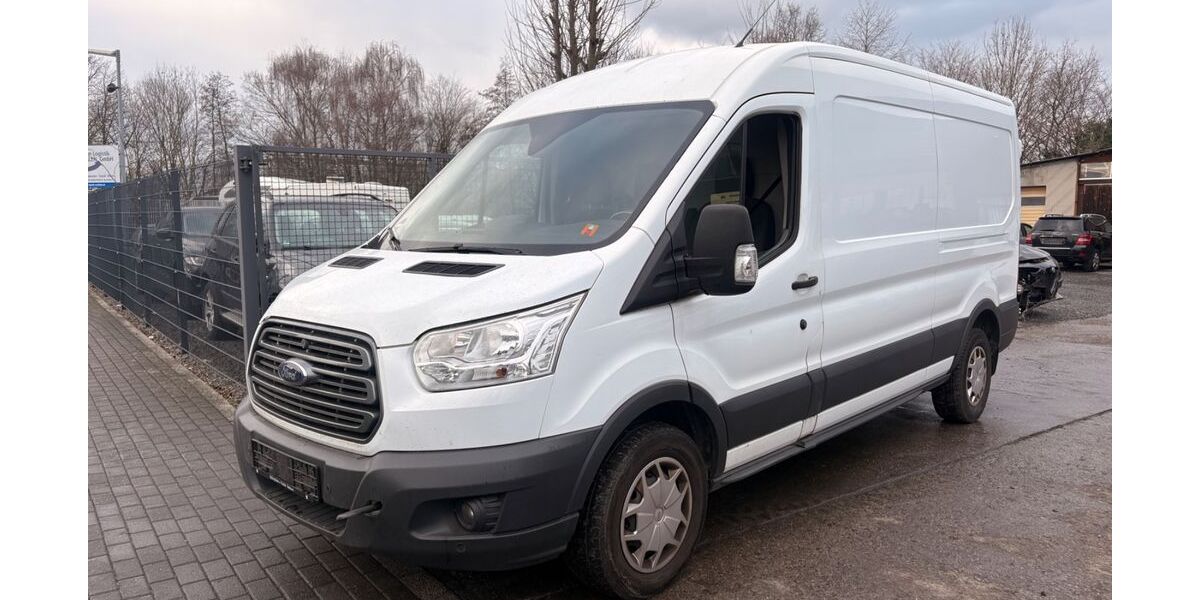 Ford Transit 271.000 km 8.700 &euro; Werl 59457