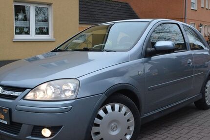 Opel Corsa 68.000 km 2.990 &euro; Bergkamen 59192