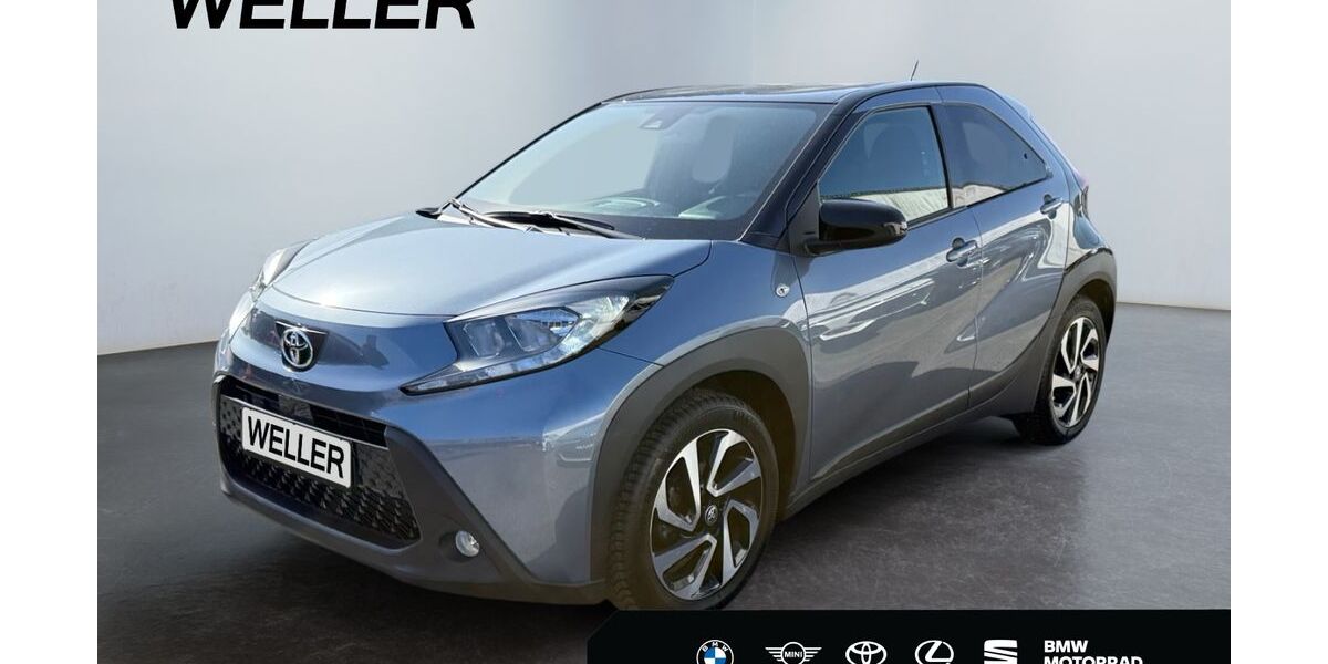 Toyota Aygo (X) 17.308 km 15.490 &euro; Hamm 59067