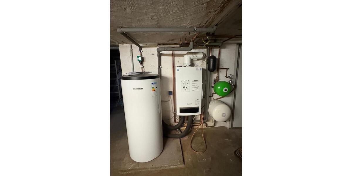 Reihenmittelhaus sanierungsbedürftig gut f. HandwerkerInvestoren 3.5 zimmer