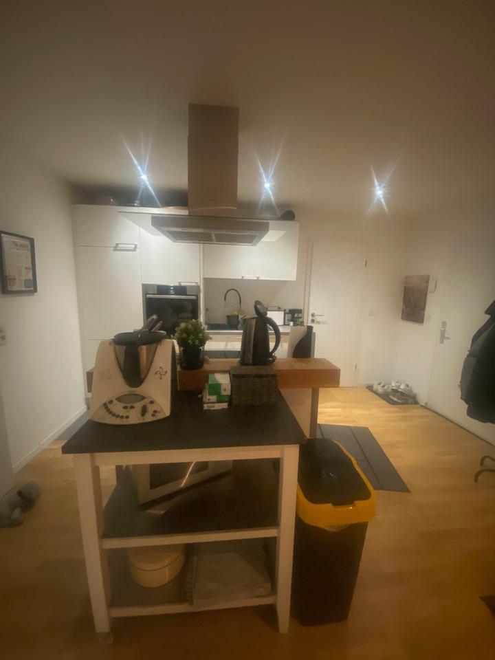 Humboldstr 65: Komfortable DG Wohnung ab 01.01.26 zu vermieten zimmer
