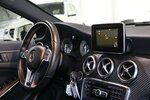 A 180 BE AMG-LINE SPORT WHITE CARBON / XENON