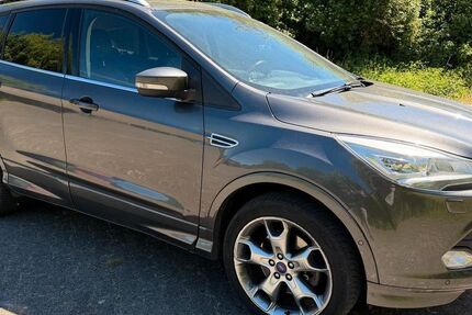 Ford Kuga 178.000 km 7.890 &euro; Ascheberg 59387