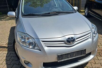 Toyota Auris 165.390 km 4.300 &euro; Unna 59423