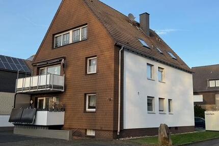 Großzügige Wohnung im 4-Parteienhaus mit Garage und Balkon! 3 zimmer