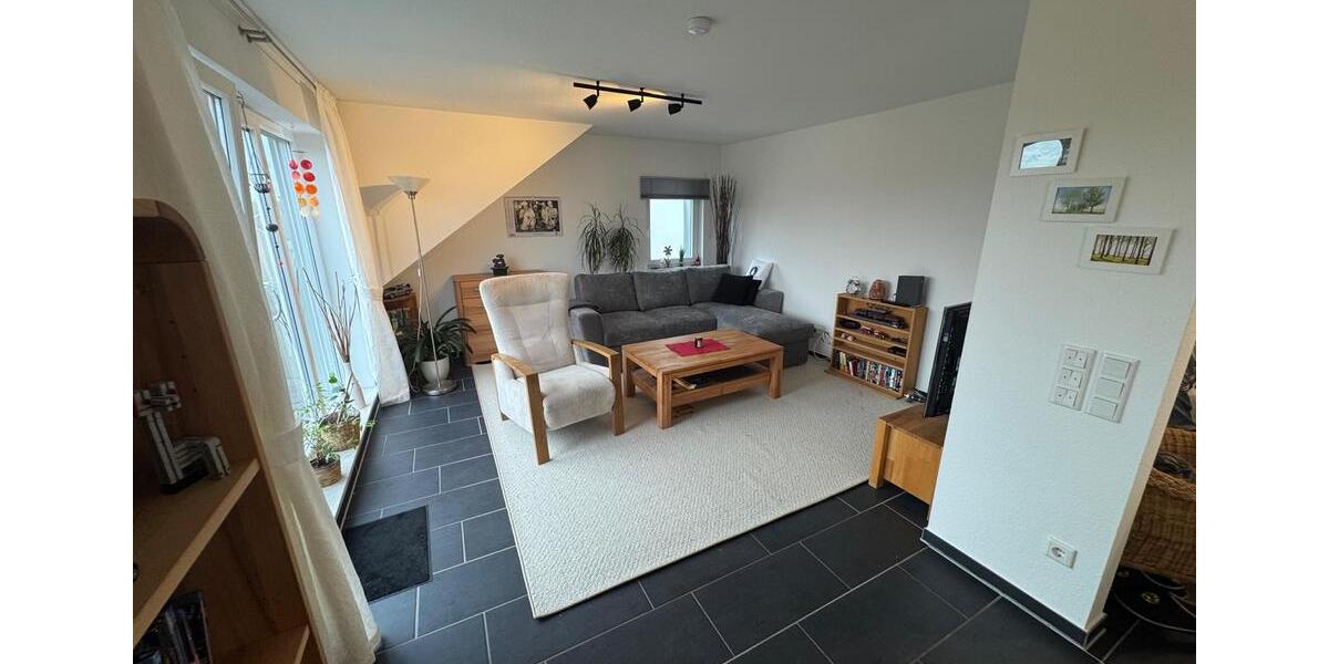 Dachgeschoßwohnung Ahlen Dolberg - 3 Zimmer, 70 m&sup2;, 1.050&euro; | Angebot:25223682