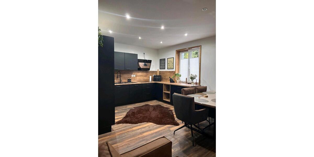 Doppelhaushälfte zu vermieten (BJ 2023) 5 zimmer