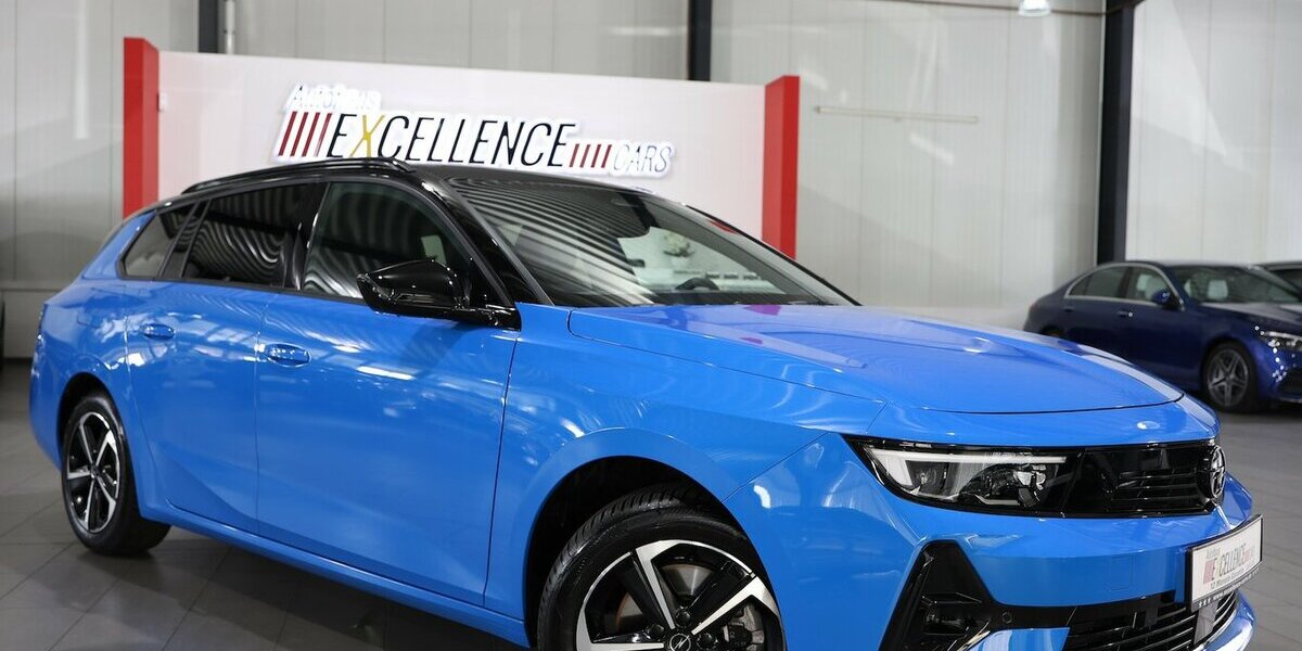 Opel Astra L ST T GS-SPORT BLUE & BLACK / PANORAMA 9.000 km 23.111 &euro; Hamm 59077
