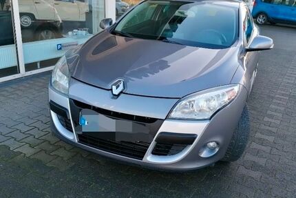 Renault Megane 182.000 km 3.400 &euro; Hamm 59067