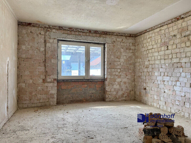 Familien(t)raum zum Selbstgestalten - entkerntes Haus + Baugrundstück 6 zimmer