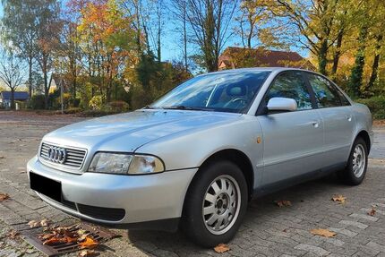 Audi A4 181.100 km 700 &euro; Oelde 59302