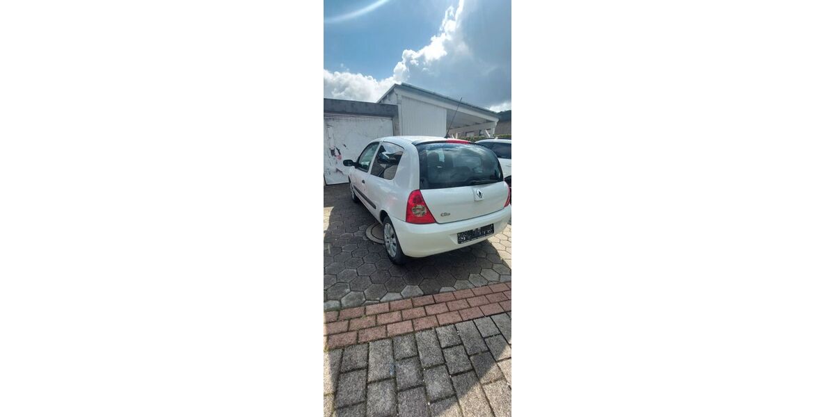 Renault Clio 138.421 km 1.700 &euro; Möhnesee 59519
