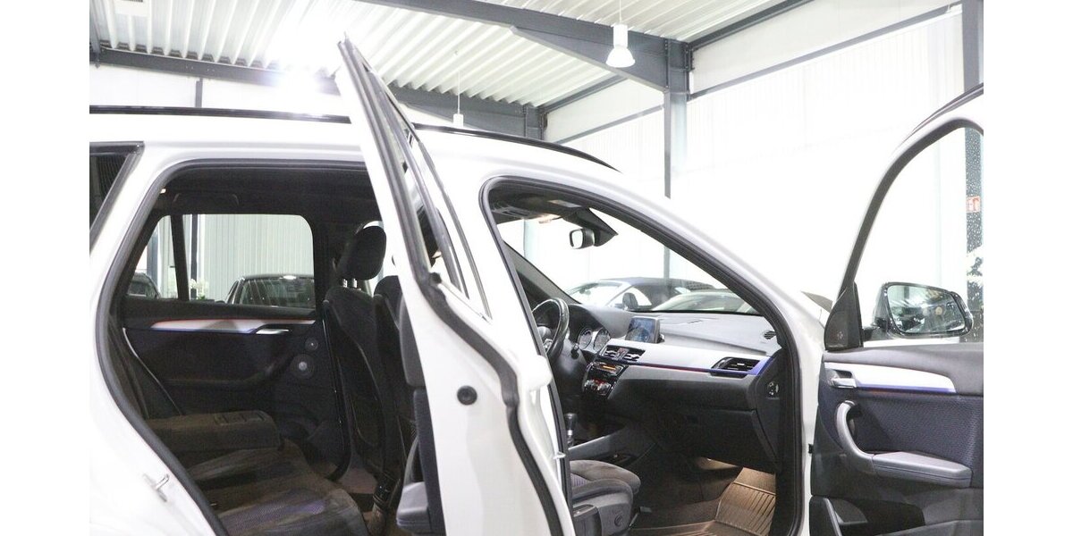 BMW X1 sDrive 18d M-SPORT SHADOW PANORAMA, LED, H/K 186.000 km 15.881 &euro; Hamm 59077