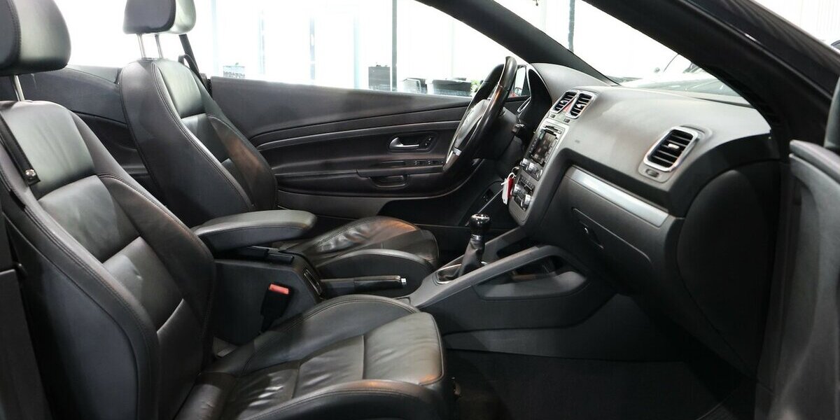VW Eos 2.0 TDI EDITION 2010 / XENON / LEDER / NAVI+ 150.000 km 8.111 &euro; Hamm 59077