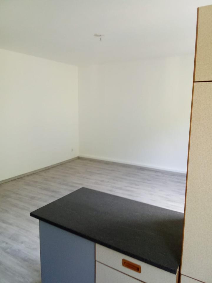 2-Zimmer Wohnung , TOP-SANIERT 430 €