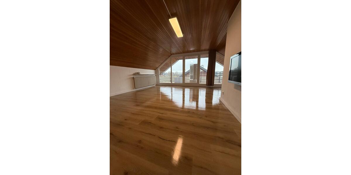 DG-Traum in ruhiger Lage – frisch renoviert & sofort bezugsfertig 2 zimmer