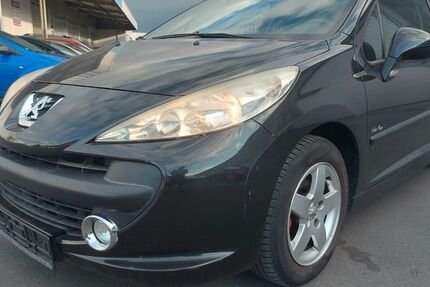 Peugeot 207 203.000 km 750 &euro; Holzwickede 59439