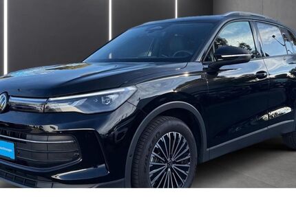 VW Tiguan 7.891 km 39.490 € Werl 59457
