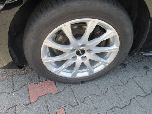 Audi A4 Avant Advanced 2.0 TDI Stronic NAVI MATRIX LED 49.800 km 26.488 &euro; Bergkamen 59192