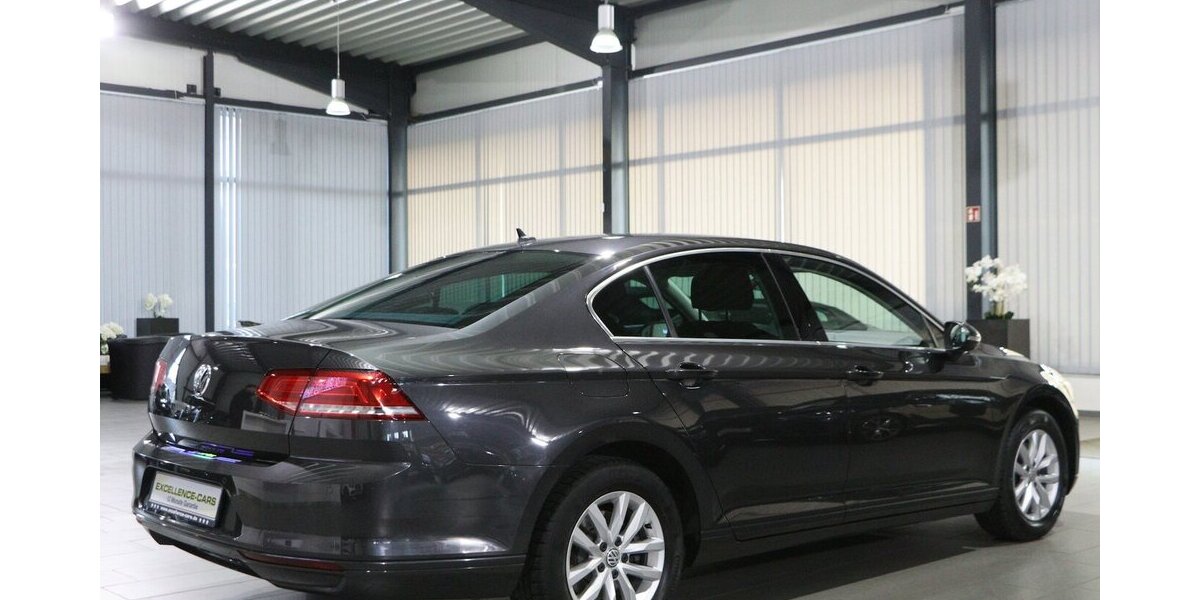 VW Passat 1.4 TSI Comfortline NAVI-DM+APPLE+ANDROID 159.000 km 13.111 &euro; Hamm 59077