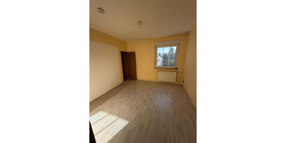 Etagenwohnung Oelde - 4 Zimmer, 110 m&sup2;, 1.000&euro; | Angebot:25439052