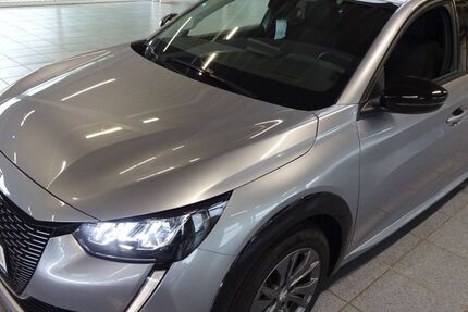 Peugeot 208 64.056 km 15.950 &euro; Werl 59457