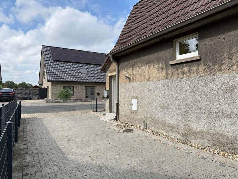 Provisionsfrei für Käufer: Doppelhaushälfte für Paare mit Garten und Stellplatz in Hamm-Herringen 3 zimmer