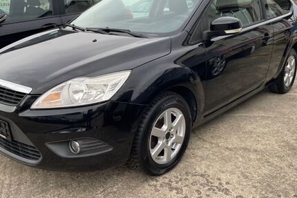 Ford Focus 150.000 km 2.749 &euro; Lünen 44532