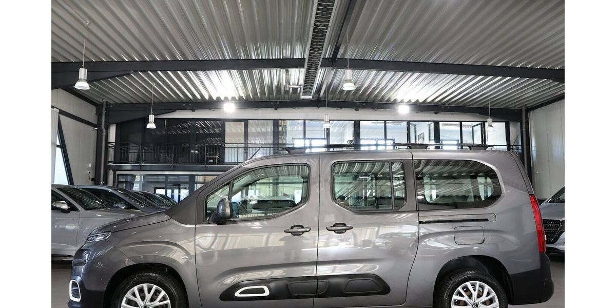 Citroen Berlingo 1.5 BLUE-HDI FEEL XL130 / 7-SITZER / 136.000 km 15.111 &euro; Hamm 59077