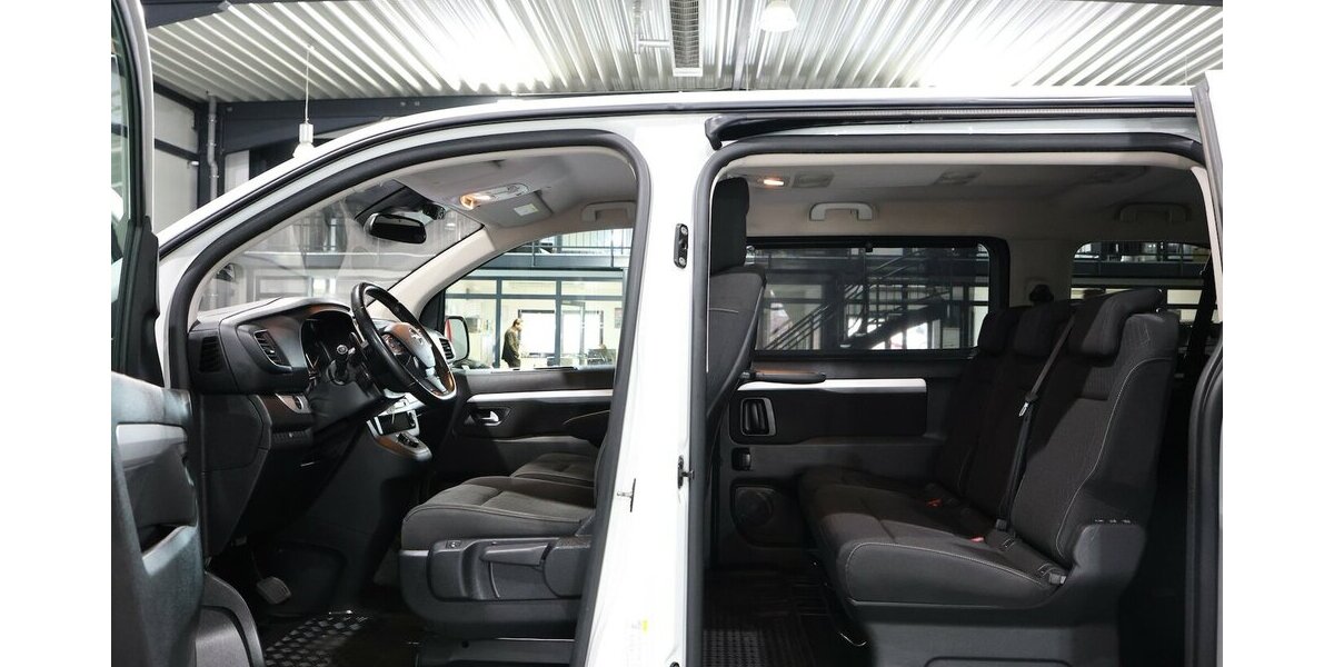 Opel Zafira Life 2.0 CDTI EDITION-M INNOVATION 8-SITZ 150.000 km 24.991 &euro; Hamm 59077