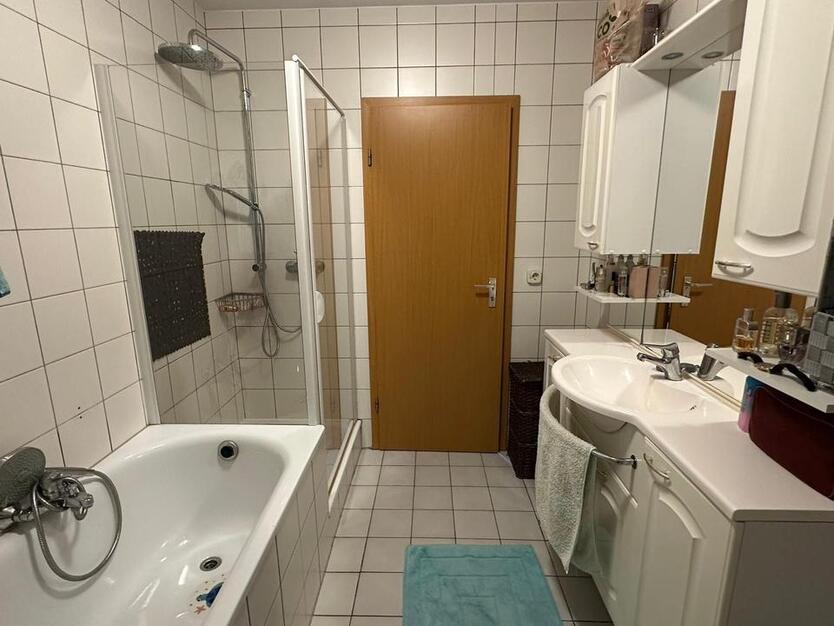 Helle 1.OG-Wohnung mit Loggia in Lünen-Altlünen zimmer