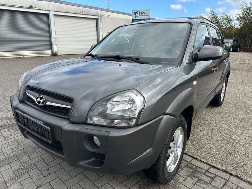 Hyundai TUCSON 155.000 km 4.990 € Münster 48157