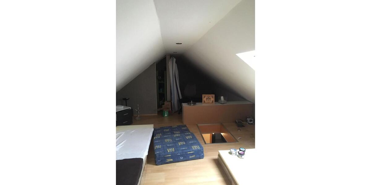 Dachgeschoßwohnung Bergkamen - 3 Zimmer, 78 m&sup2;, 507&euro; | Angebot:26180527